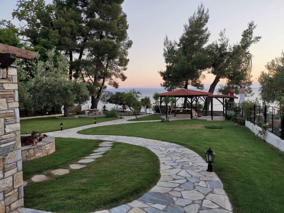 Ca' del mare Villa Kalogria  Exterior foto