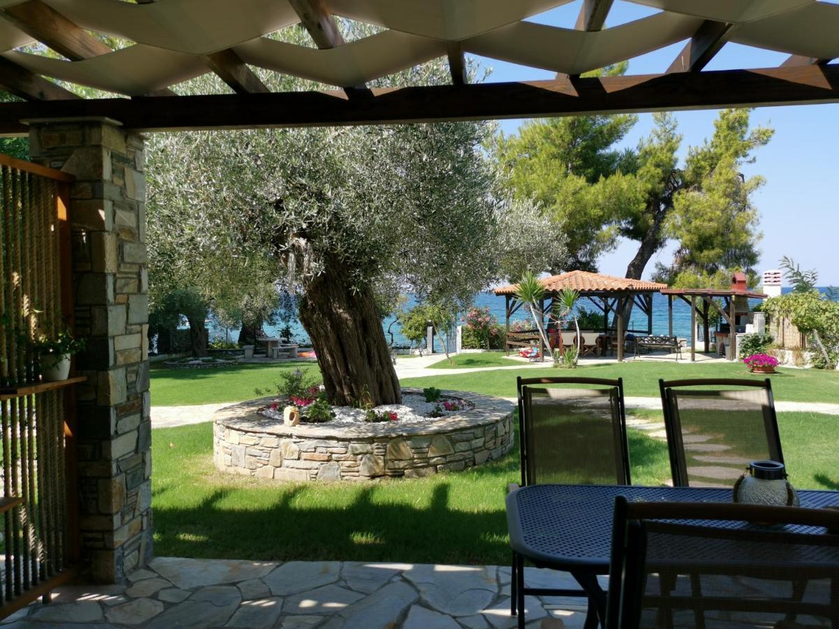 Ca' del mare Villa Kalogria  Exterior foto