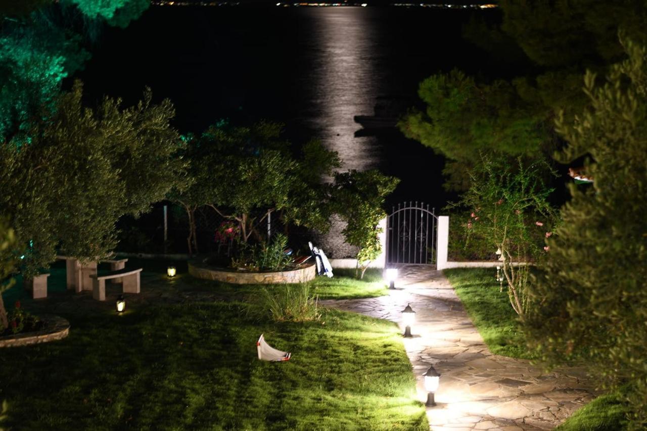Ca' del mare Villa Kalogria  Exterior foto