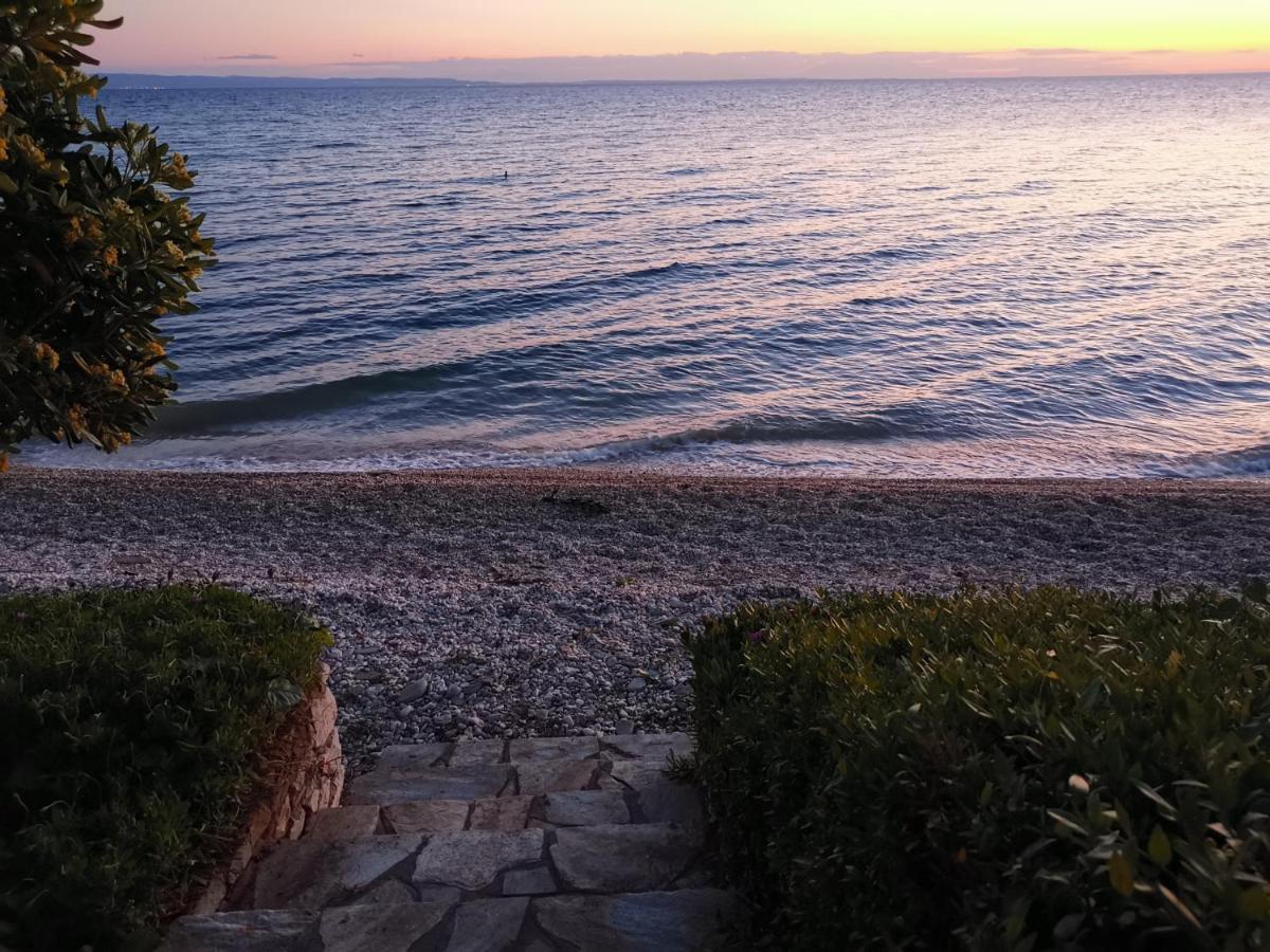 Ca' del mare Villa Kalogria  Exterior foto
